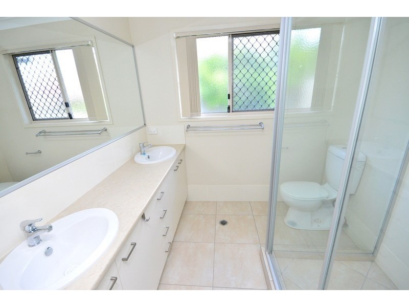 65 Highlands Terrace, Springfield Lakes QLD 4300