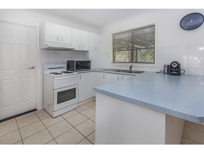 8 Wilson Drive, Camira QLD 4300