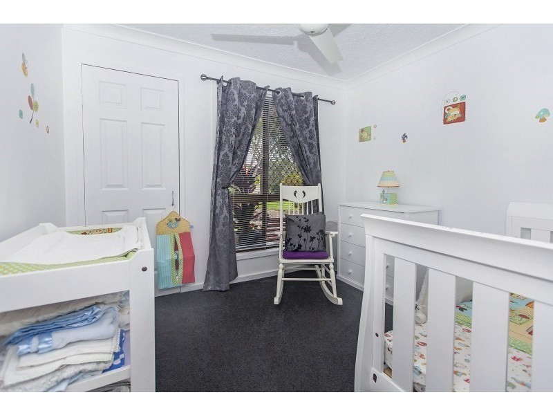 8 Wilson Drive, Camira QLD 4300