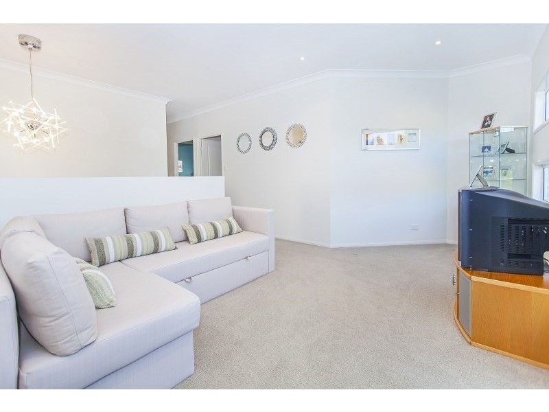 30 Riverine Drive, Springfield Lakes QLD 4300