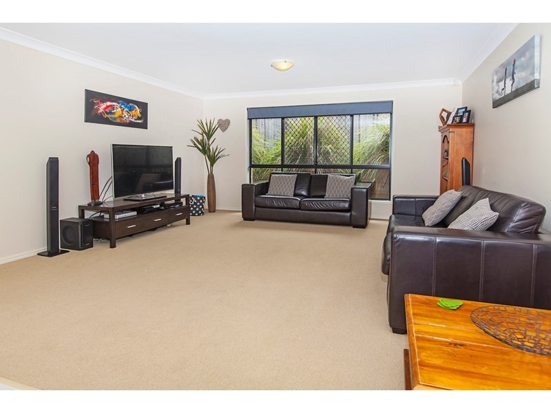 4 Grand South Circuit, Springfield Lakes QLD 4300