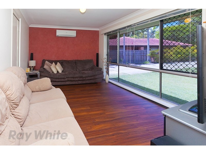 17 Amelia Court, Camira QLD 4300