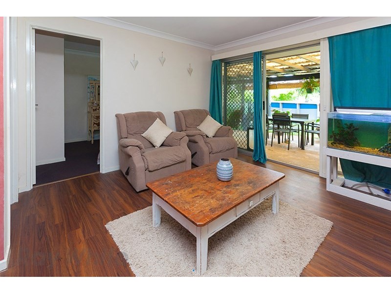 17 Amelia Court, Camira QLD 4300