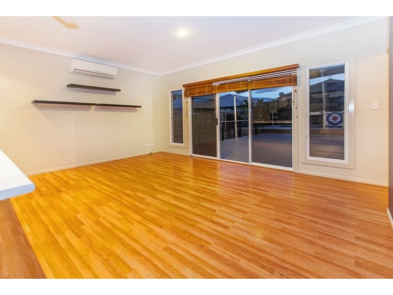 41 Summit Drive, Springfield Lakes QLD 4300