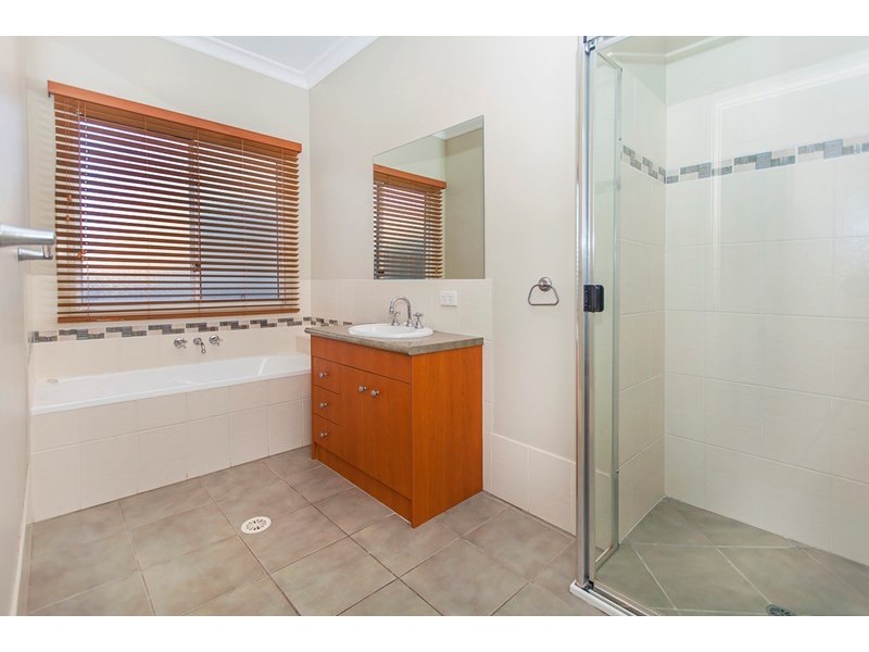 41 Summit Drive, Springfield Lakes QLD 4300