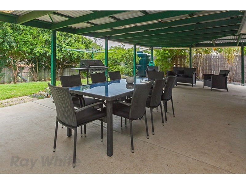 9 Crystal Court, Camira QLD 4300