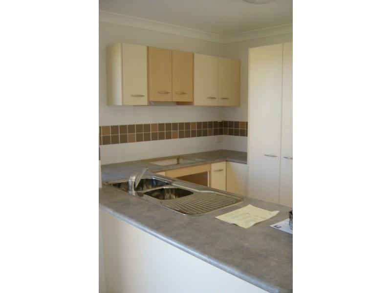 95 Anna Drive, Raceview QLD 4305