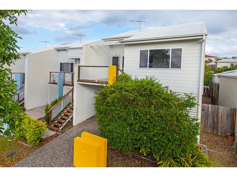 3 Greenleaf Avenue, Springfield Lakes QLD 4300