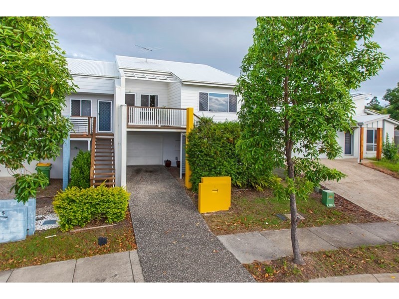 3 Greenleaf Avenue, Springfield Lakes QLD 4300