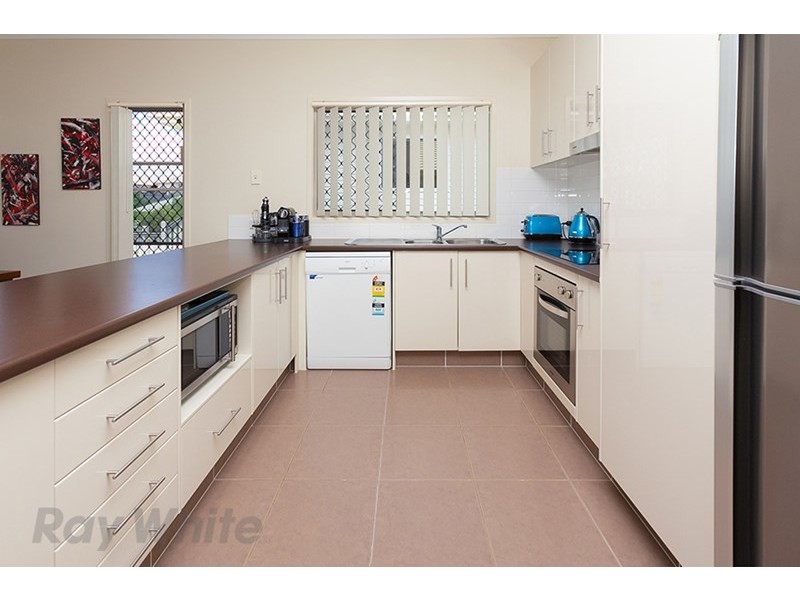 10 Inlet Lane, Springfield Lakes QLD 4300