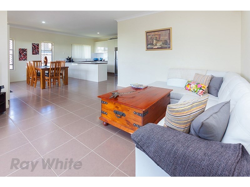 10 Inlet Lane, Springfield Lakes QLD 4300
