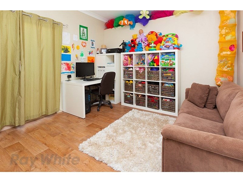 19 Barrington Street, Springfield Lakes QLD 4300