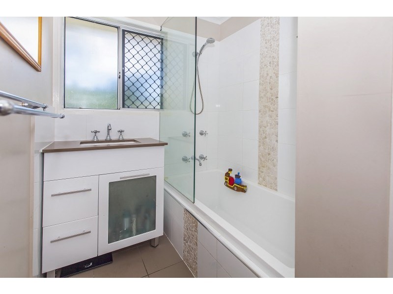 15 Polonia Street, Camira QLD 4300