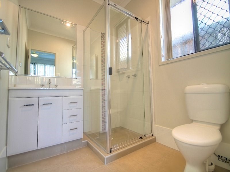 13 Laguna Crescent, Springfield Lakes QLD 4300