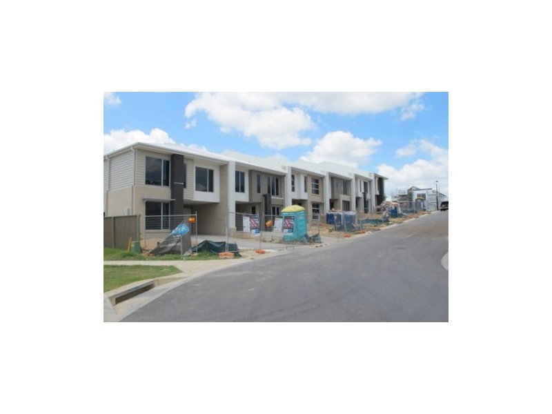 3 Bala Court, Springfield Lakes QLD 4300