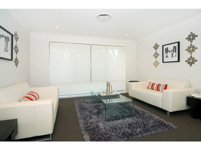 27 Holterman Crescent, Redbank Plains QLD 4301