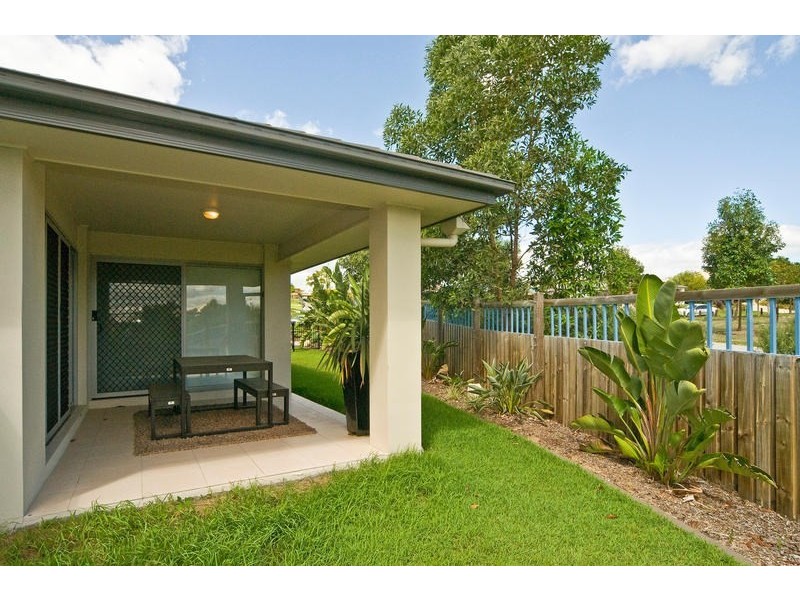 27 Holterman Crescent, Redbank Plains QLD 4301