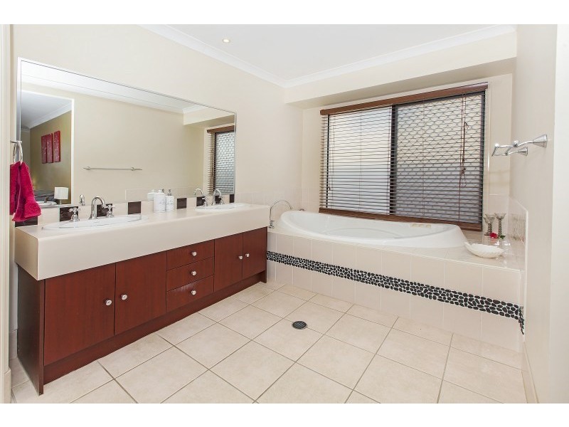 12 Danaid Street, Springfield Lakes QLD 4300