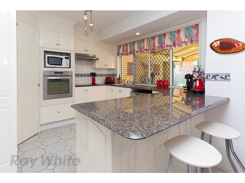 24 Cassatt Place, Forest Lake QLD 4078