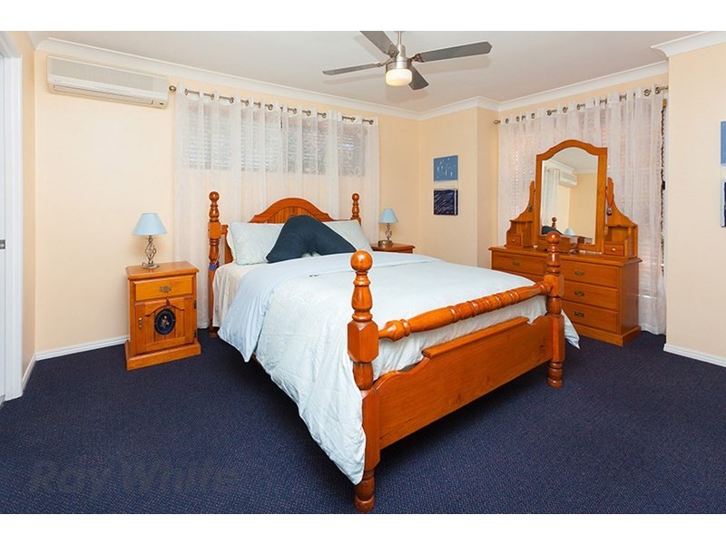 24 Cassatt Place, Forest Lake QLD 4078