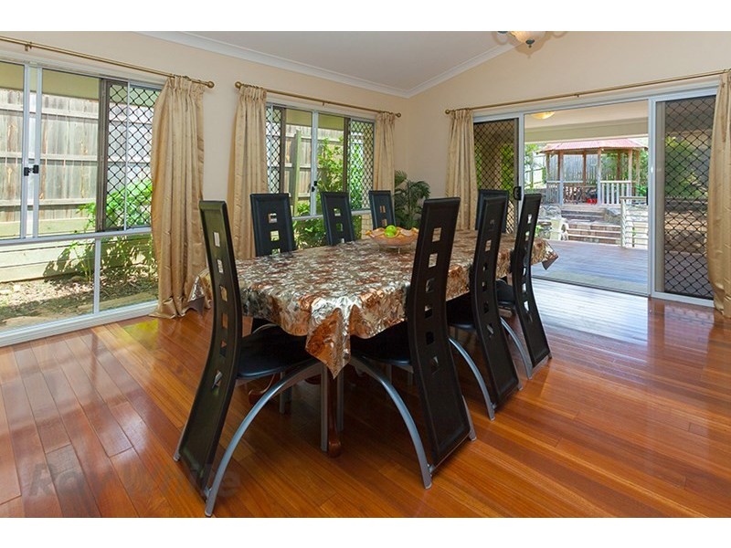 11 Driftwood Place, Springfield Lakes QLD 4300