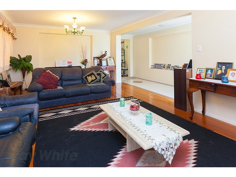 11 Driftwood Place, Springfield Lakes QLD 4300