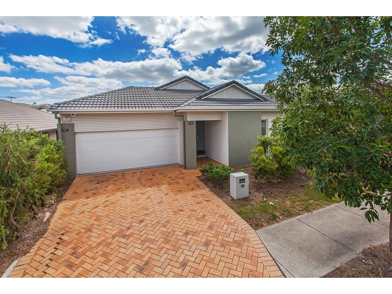 18 Parkview Drive, Springfield Lakes QLD 4300