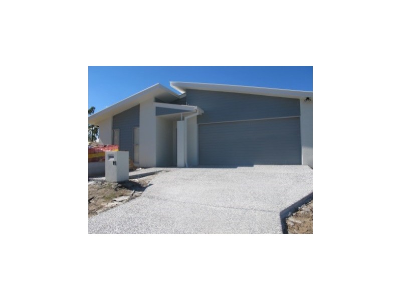 15 Lakeview Place, Springfield Lakes QLD 4300