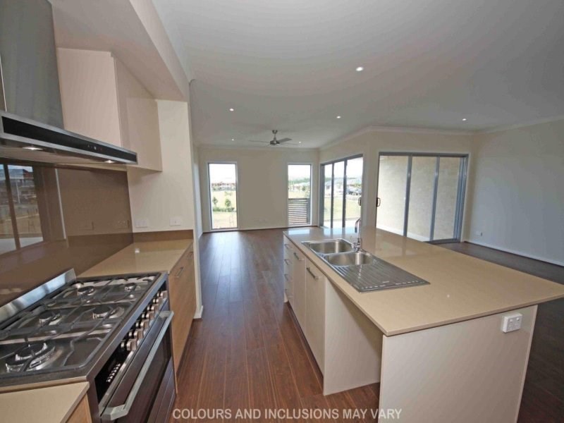 3 Bala Court, Springfield Lakes QLD 4300