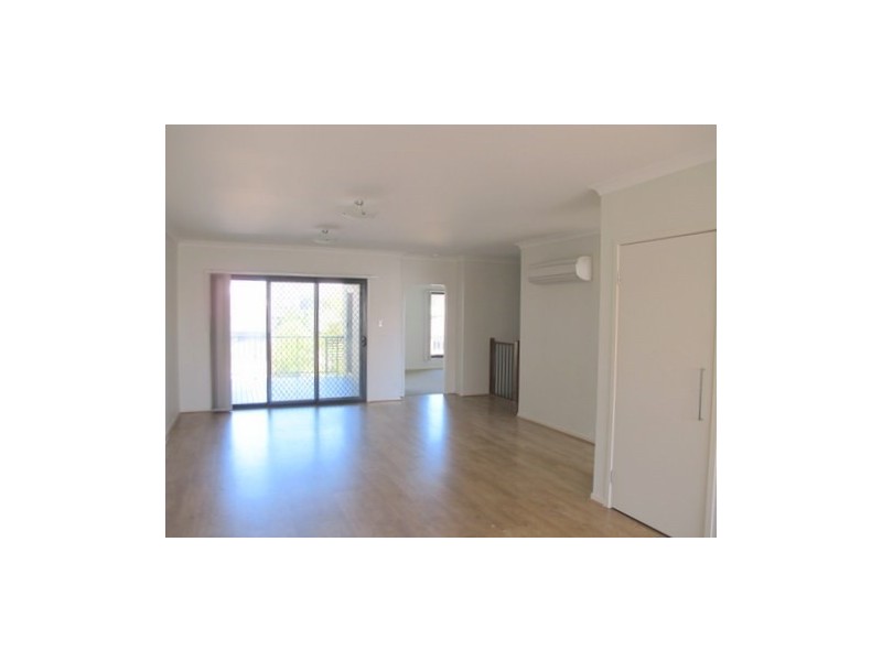 14 Glen Echo Street, Springfield Lakes QLD 4300