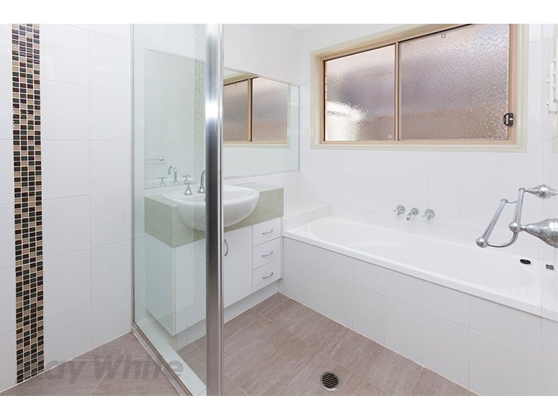 34 Riverside Crescent, Springfield Lakes QLD 4300