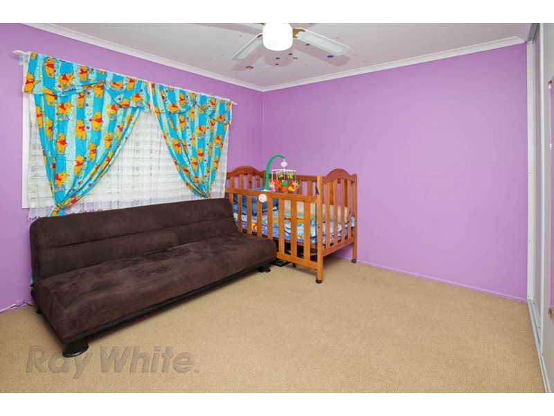 33 Melinda, Camira QLD 4300