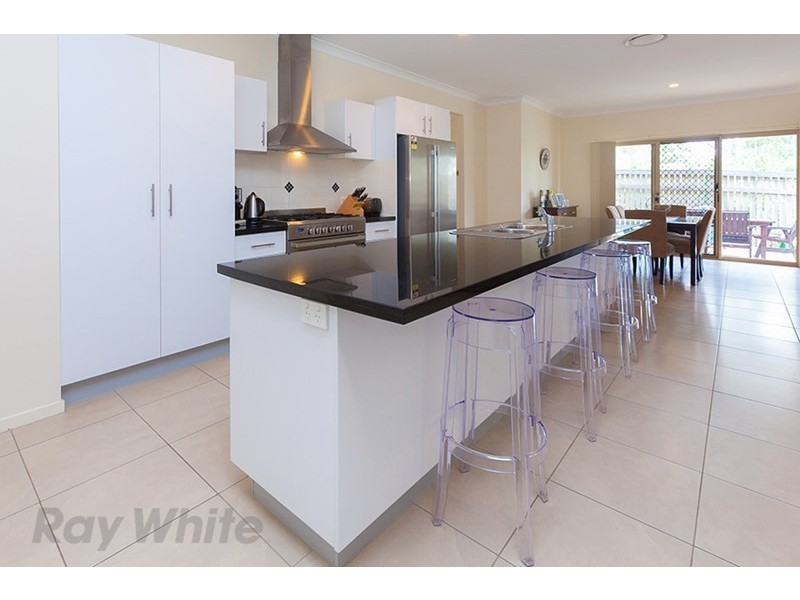 1 Park Edge Drive, Springfield Lakes QLD 4300