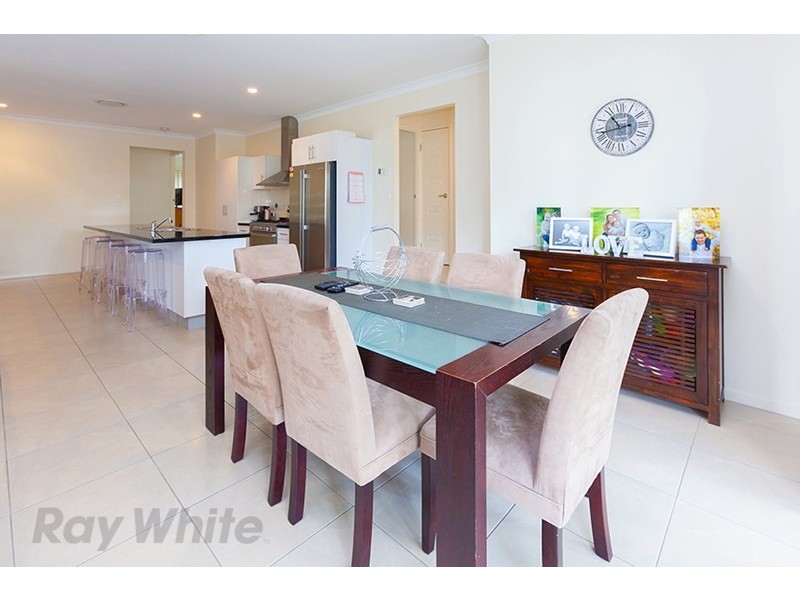 1 Park Edge Drive, Springfield Lakes QLD 4300