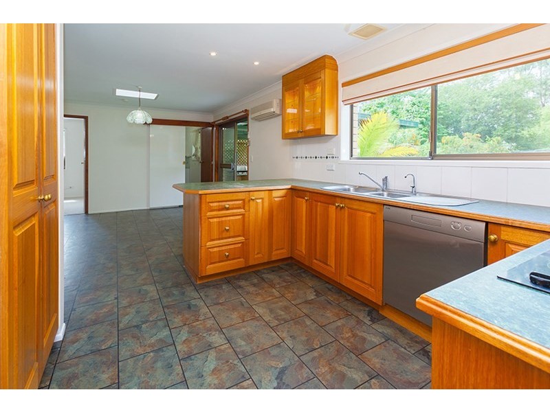250 Old Logan Road, Camira QLD 4300