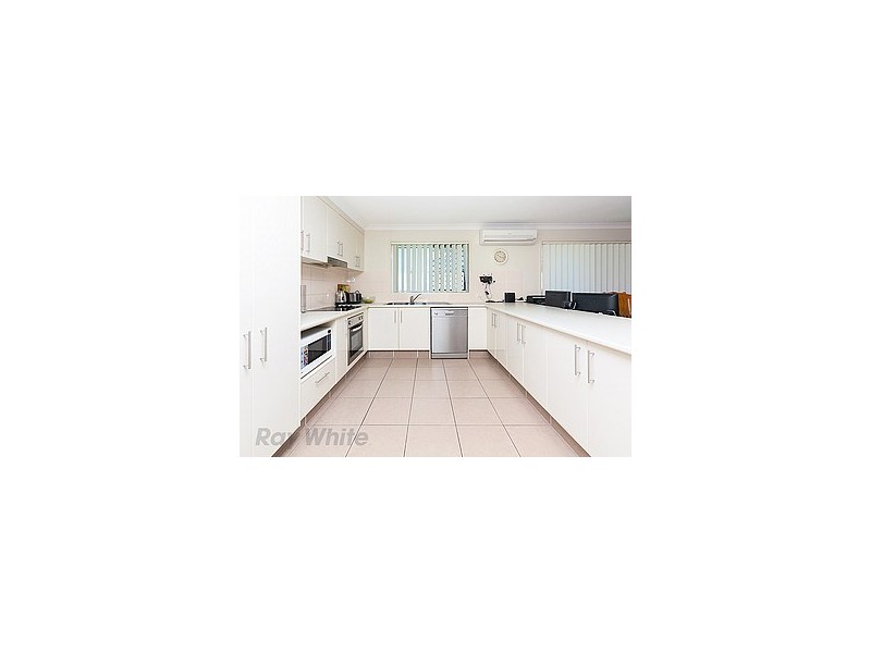 5 Coolibah Close, Springfield Lakes QLD 4300