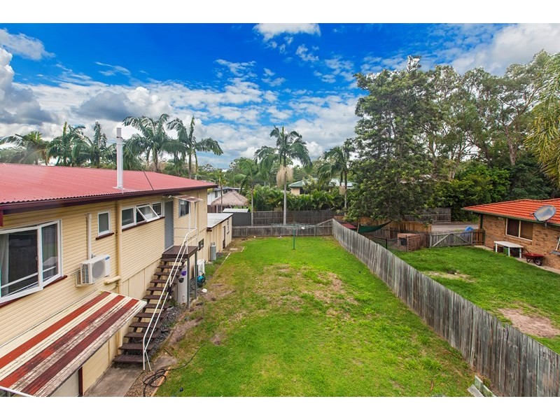 19 Addison Road, Camira QLD 4300
