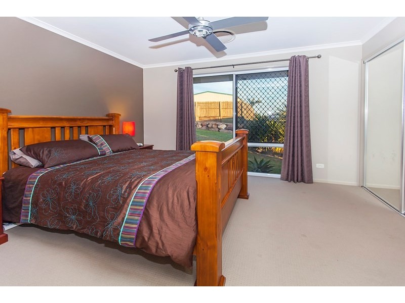 10 Brentwood Court, Fernvale QLD 4306