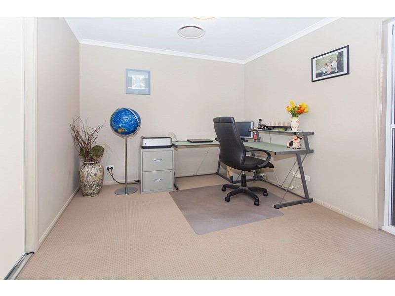 10 Brentwood Court, Fernvale QLD 4306