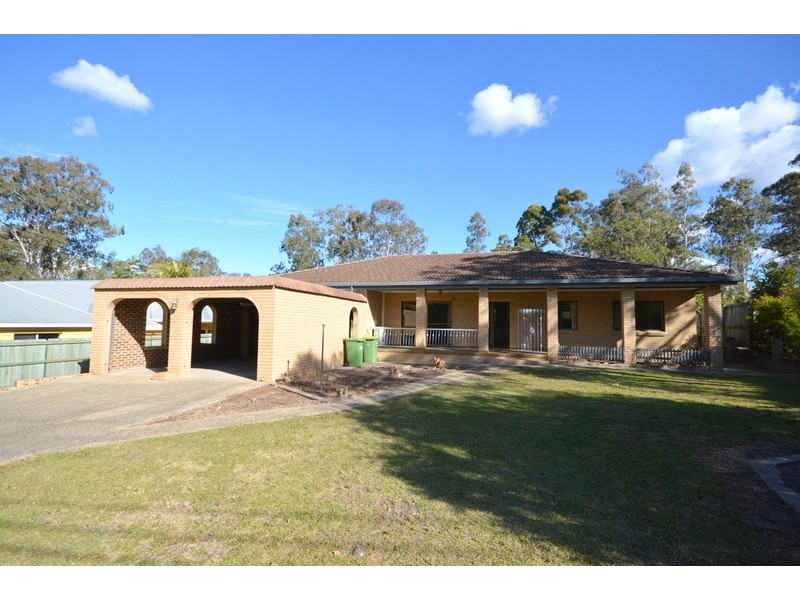 19 Langley Road, Camira QLD 4300