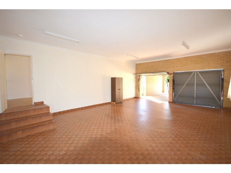19 Langley Road, Camira QLD 4300