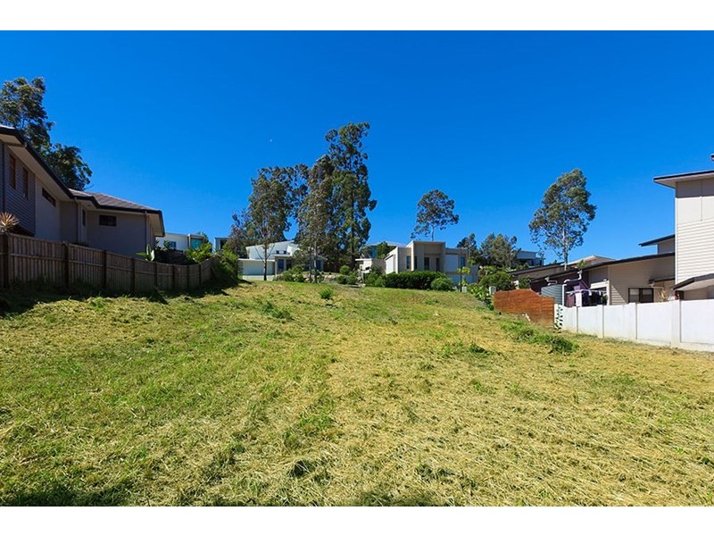 15 Bluebell Place, Brookwater QLD 4300