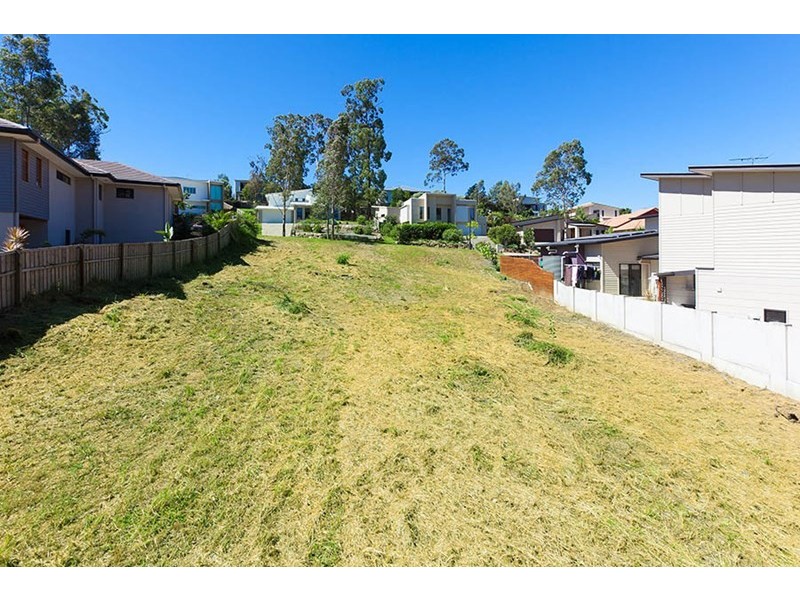 15 Bluebell Place, Brookwater QLD 4300