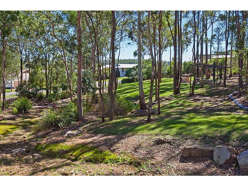15 Bluebell Place, Brookwater QLD 4300