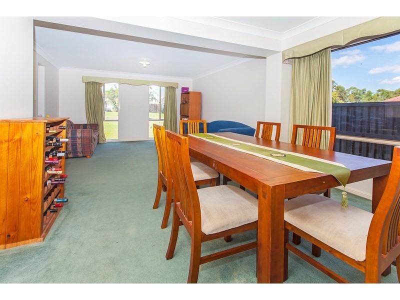 5 Neptune Street, Springfield Lakes QLD 4300