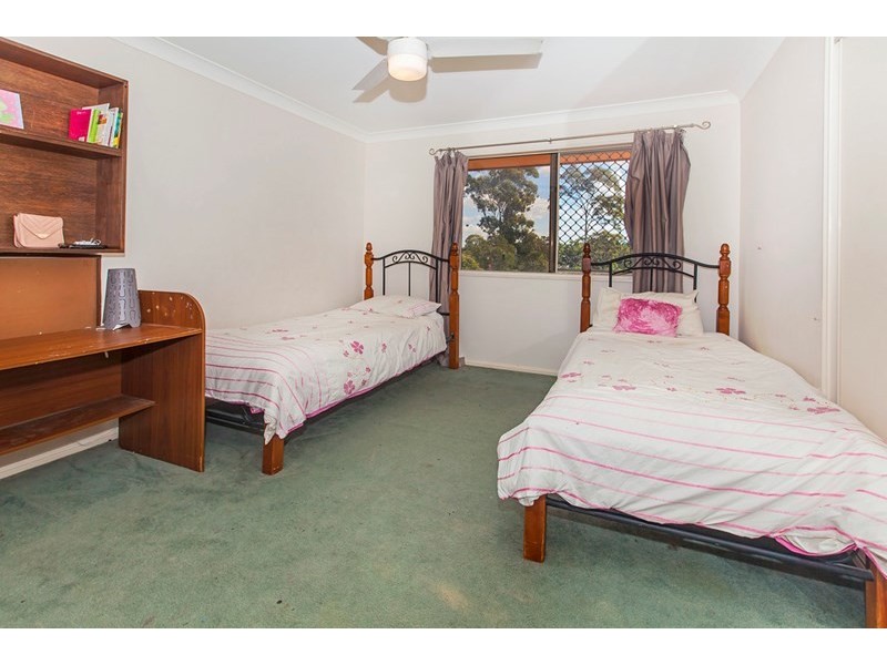 5 Neptune Street, Springfield Lakes QLD 4300