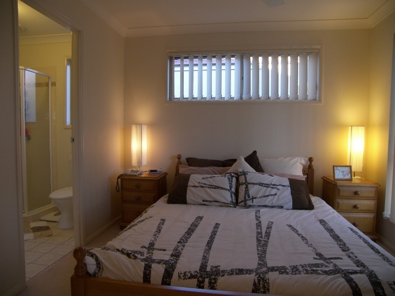 6 Alfred Place, Springfield Lakes QLD 4300