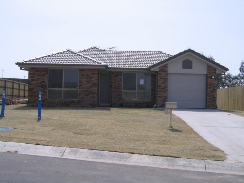 68 Anna Drive, Raceview QLD 4305