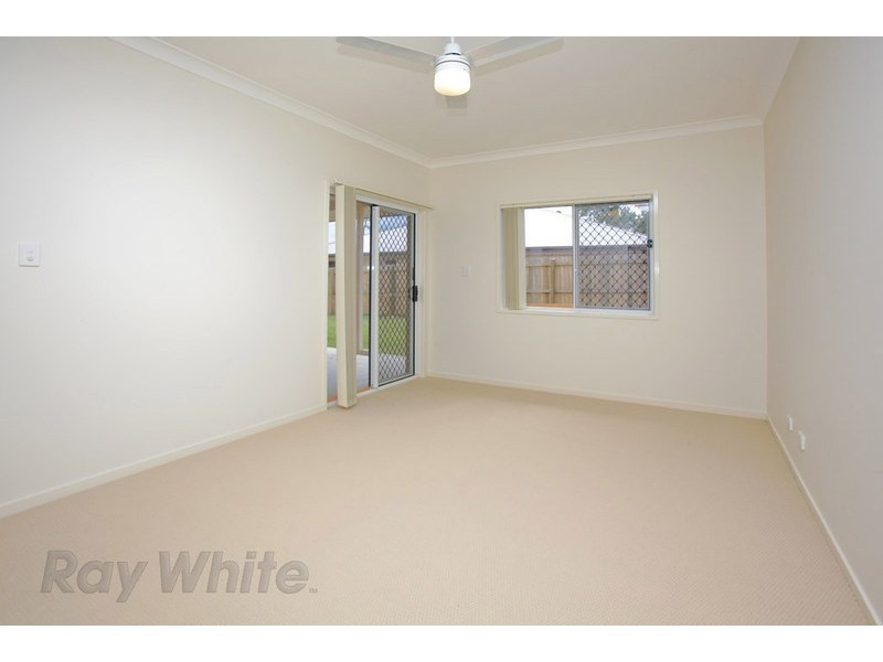 4 Mountain Bell Lane, Springfield Lakes QLD 4300