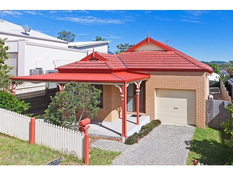 4 Clearpoint Way, Springfield Lakes QLD 4300